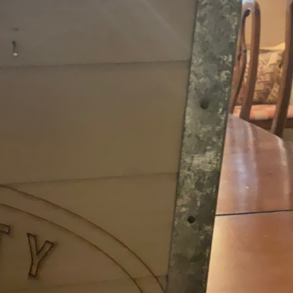 Awesome paint washed storage box. As new, mint condition and great look! - Picture 3 of 7